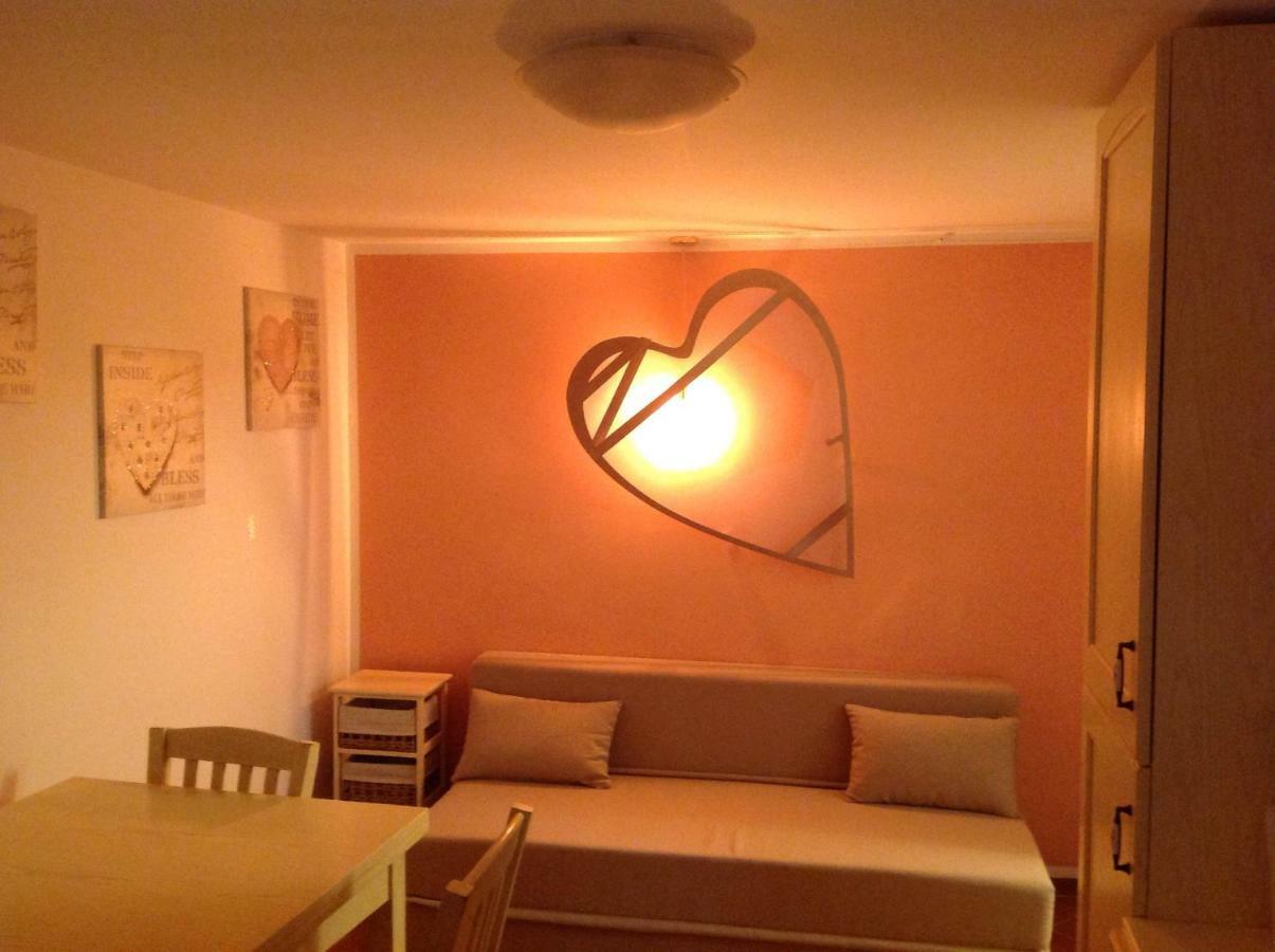Ferienwohnung Vucciria 57 Locazione Turistica Nel Cuore Pulsante Della Movida! Palermo Exterior foto
