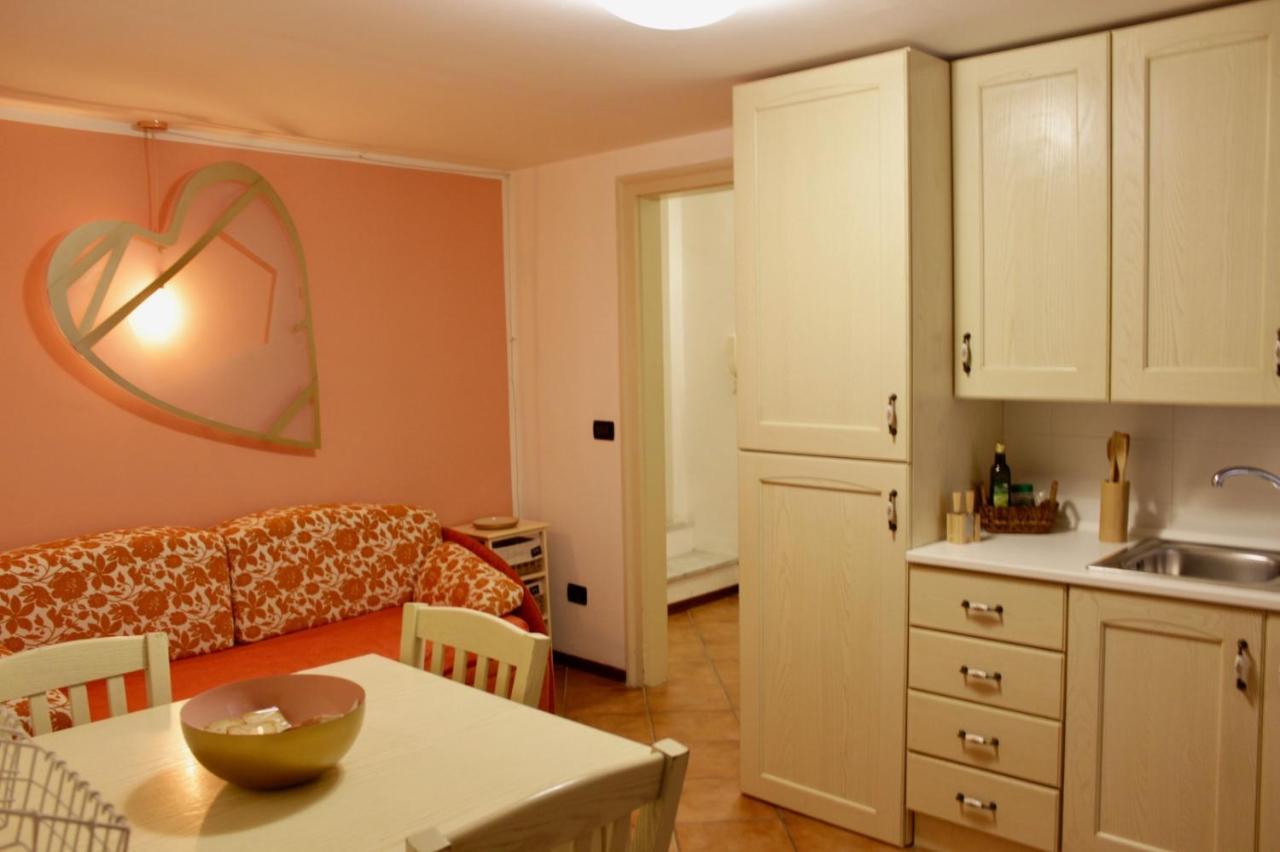 Ferienwohnung Vucciria 57 Locazione Turistica Nel Cuore Pulsante Della Movida! Palermo Exterior foto