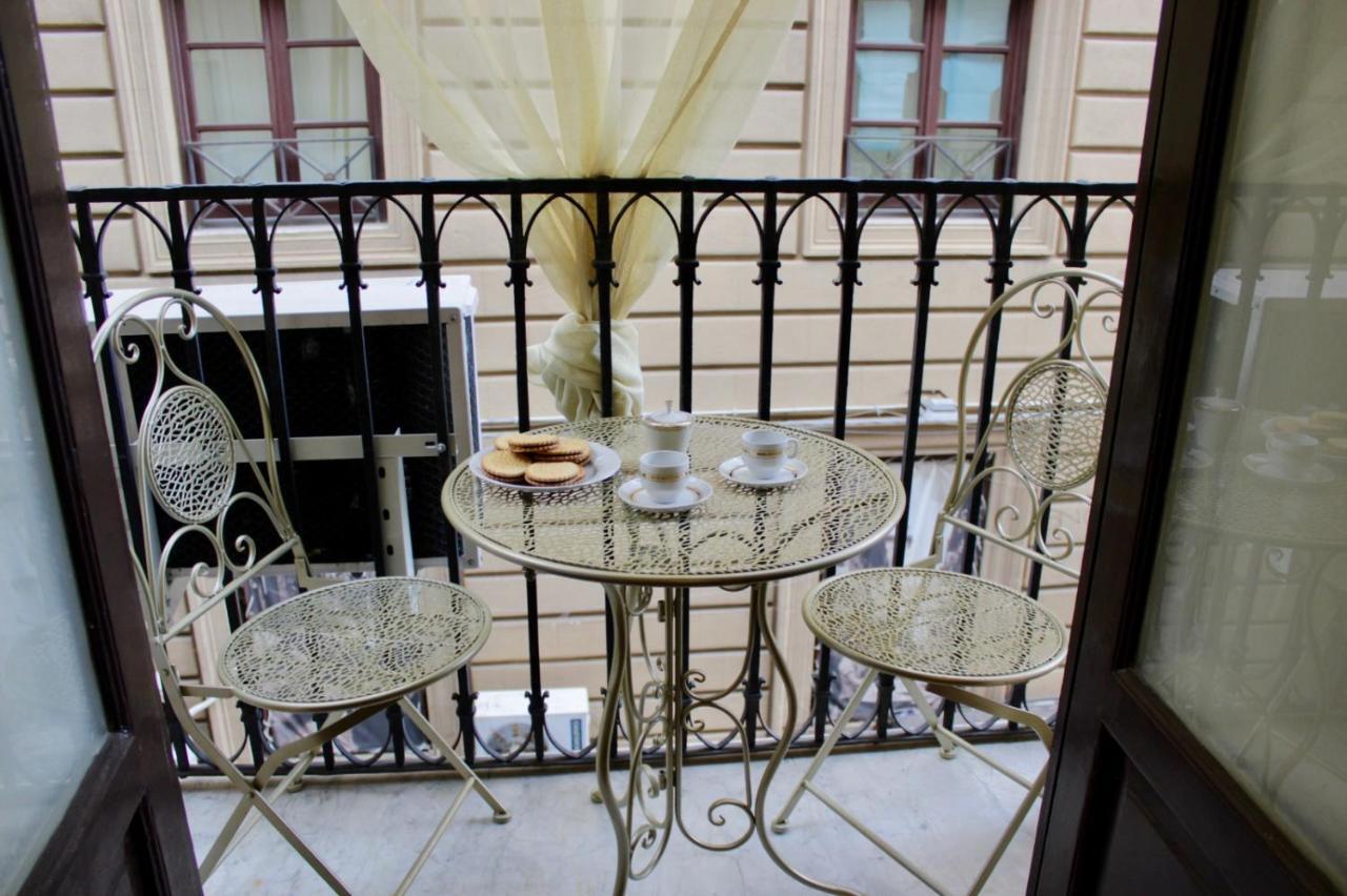 Ferienwohnung Vucciria 57 Locazione Turistica Nel Cuore Pulsante Della Movida! Palermo Exterior foto